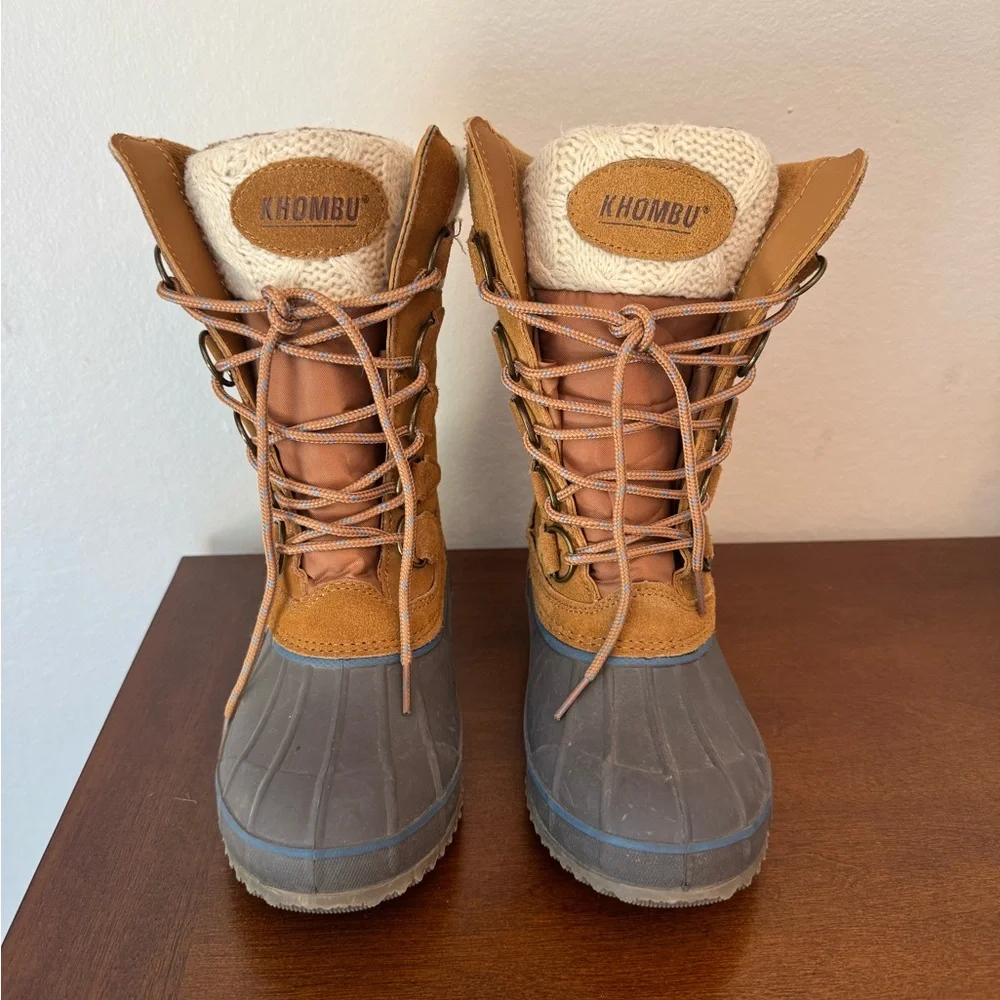 Khombu Womens Tall Duck Boots - Size 6